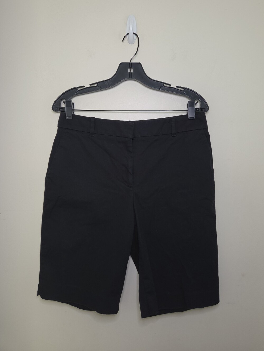 Women's Ann Taylor Black Shorts Sz 8
